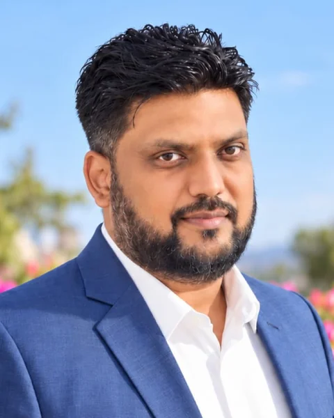 Councillor Naveed Chowhan